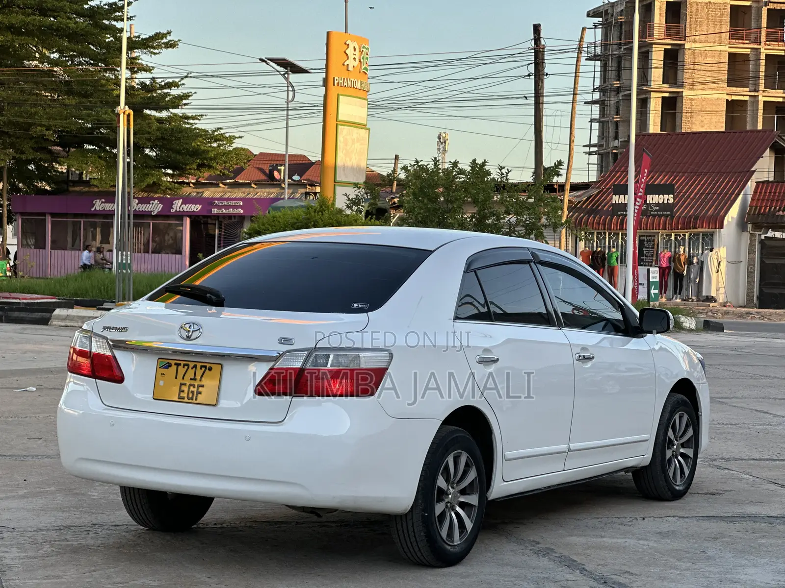Toyota Premio 2009 White