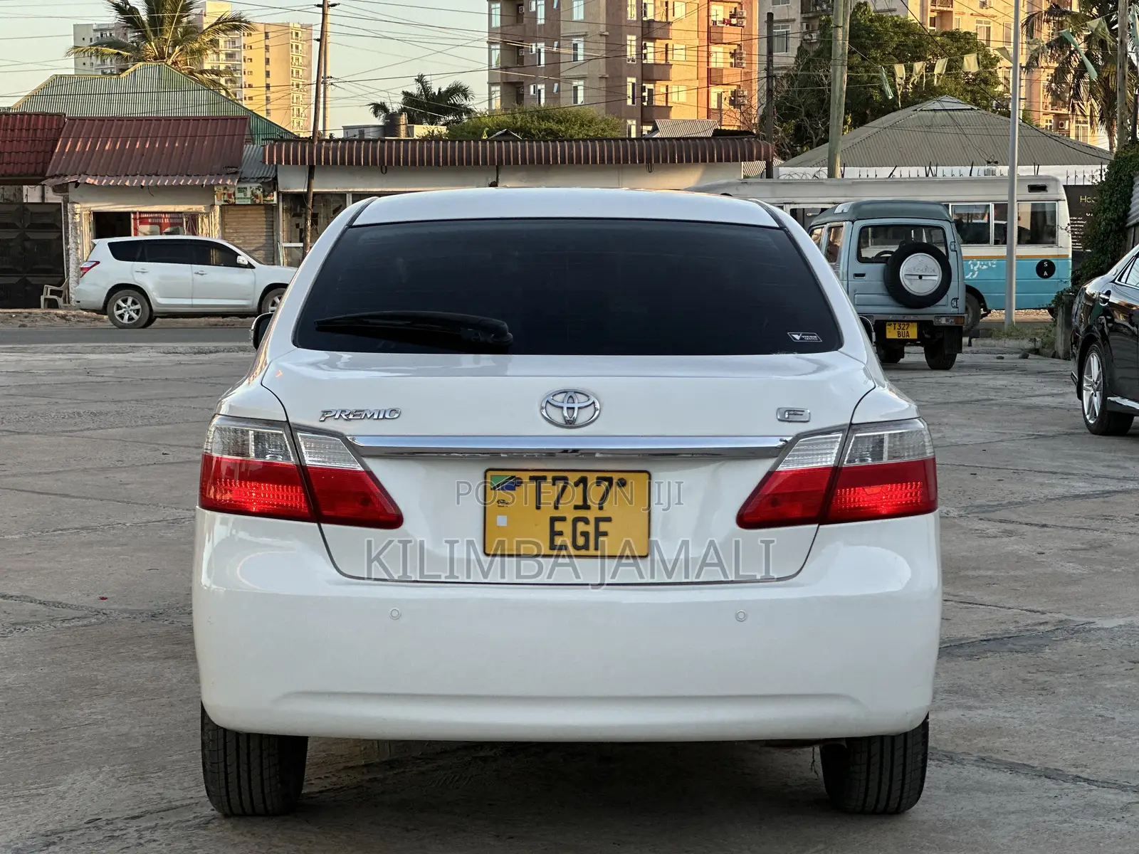 Toyota Premio 2009 White