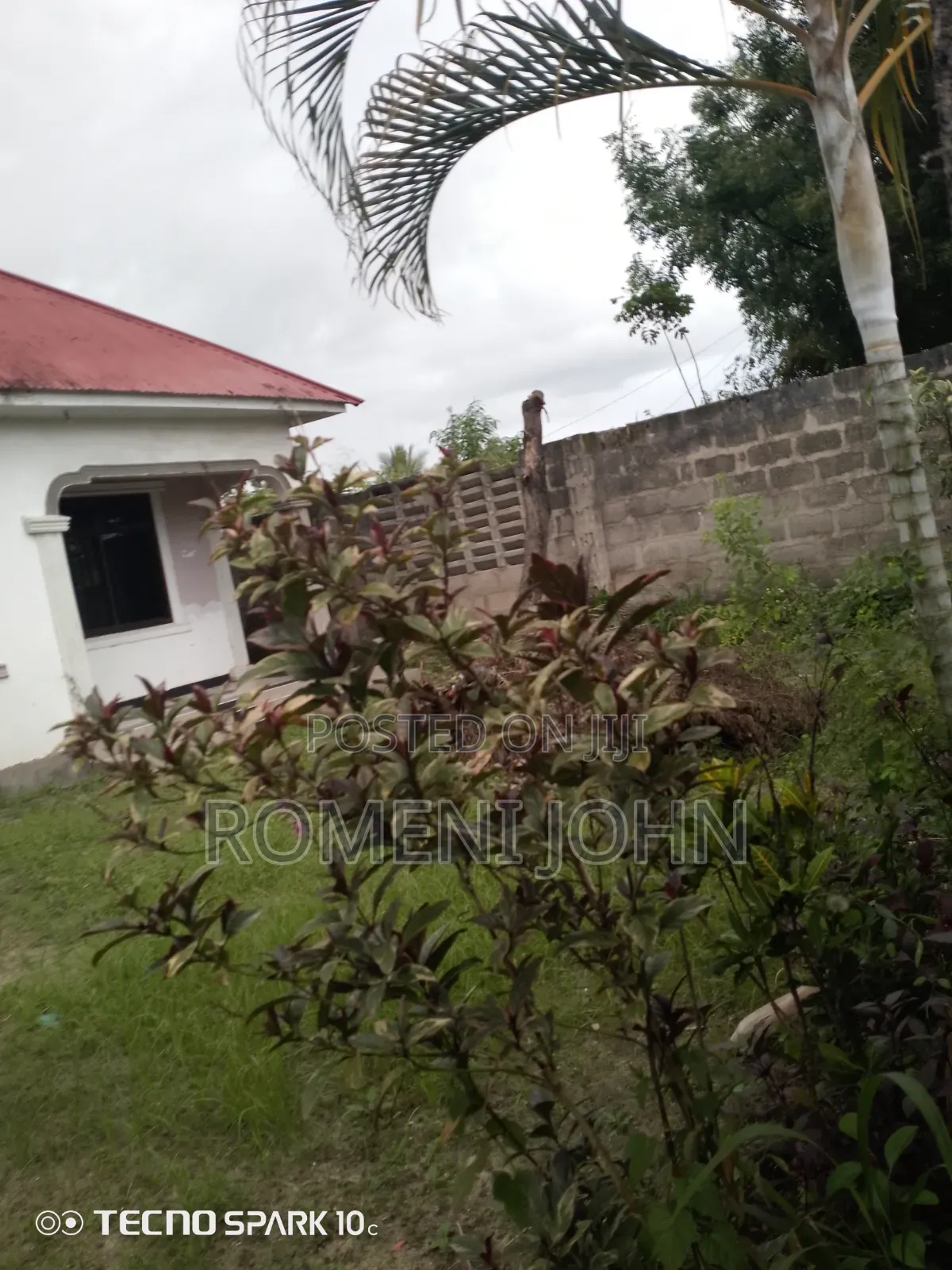 3bdrm House in Tanzania Daresalaam, Ukonga for sale