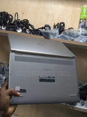Laptop Dell Latitude 3301 8GB Intel Core i5 SSD 256GB
