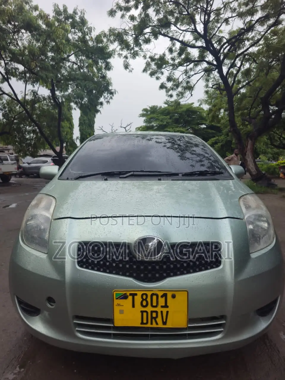 Toyota Vitz 2006 Green