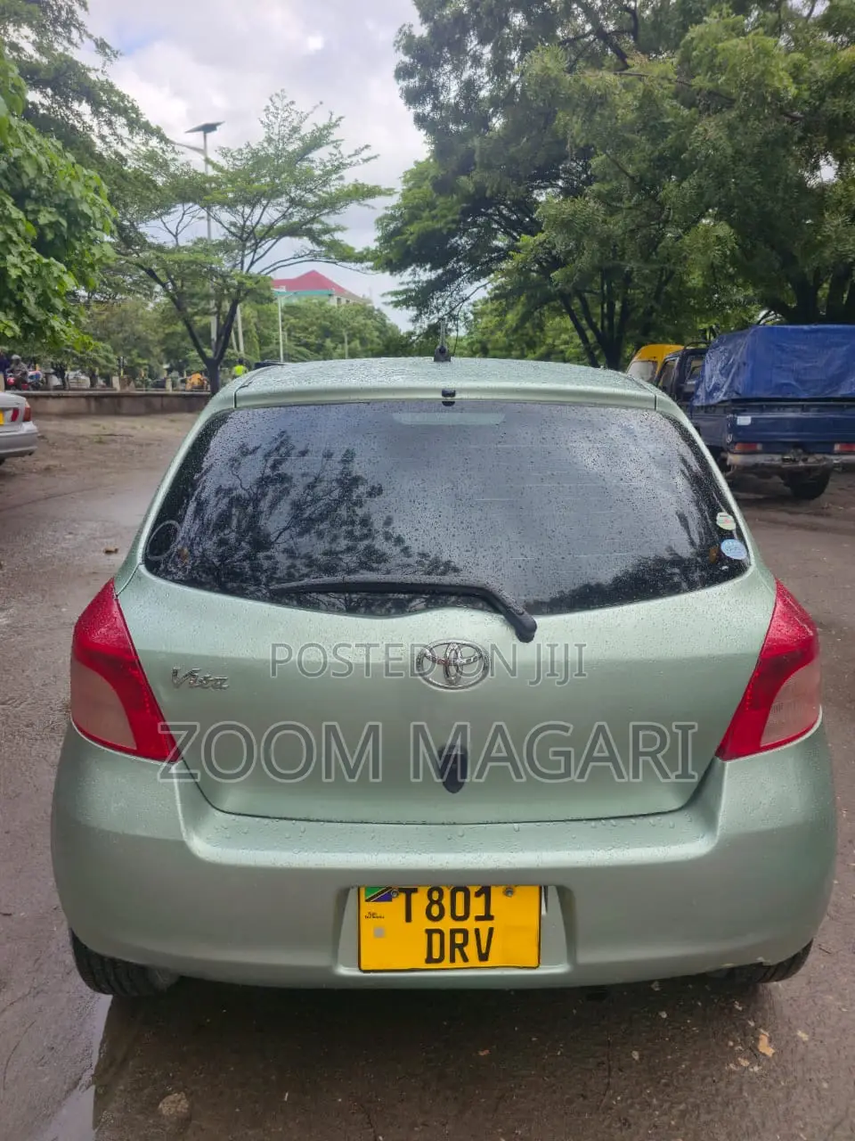 Toyota Vitz 2006 Green