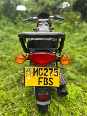 Bajaj Boxer X125 2025 Black