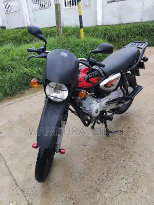 Bajaj Boxer X125 2025 Black