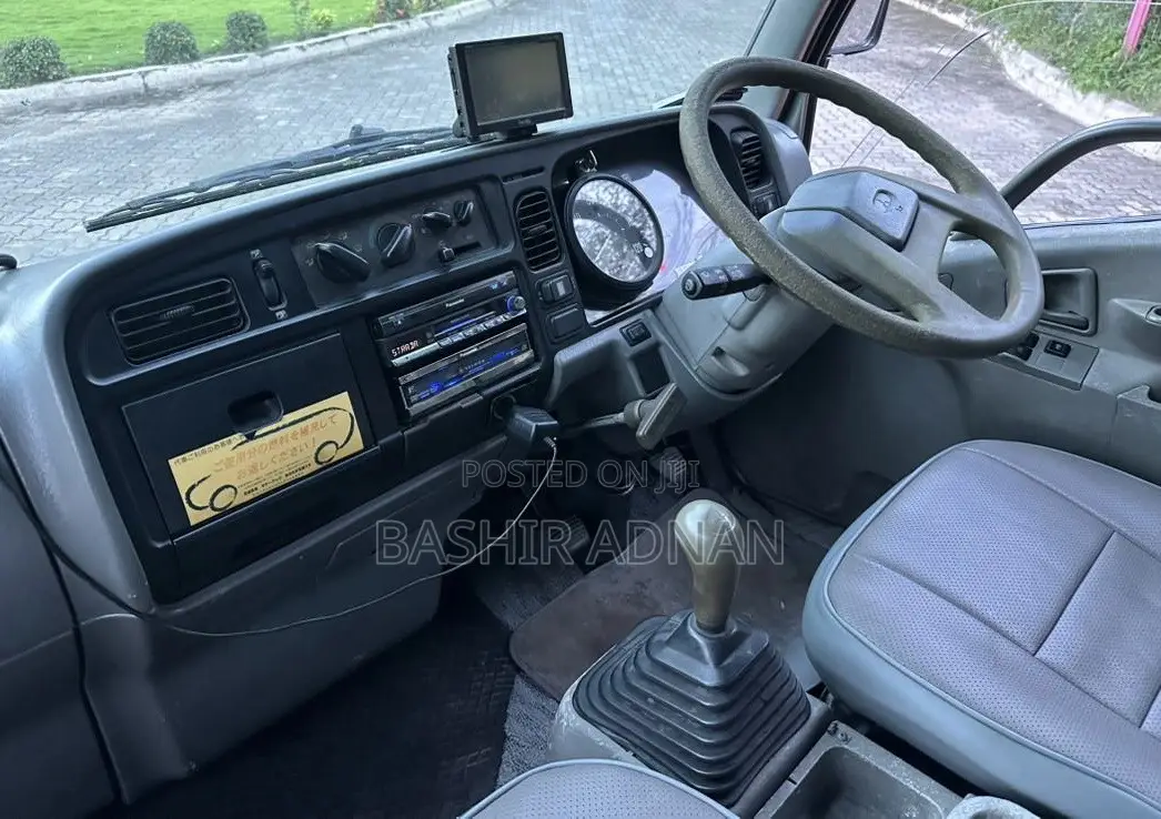 Mitsubishi Canter 3.5 Tonnes Unregistered(Mpya).