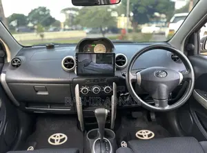 Toyota IST 2005 Gray