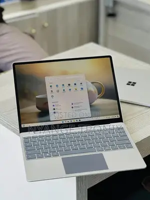 Laptop Microsoft Surface Go 8GB Intel Core i5 SSD 256GB