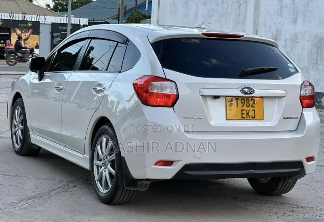 Subaru Impreza 2014 White