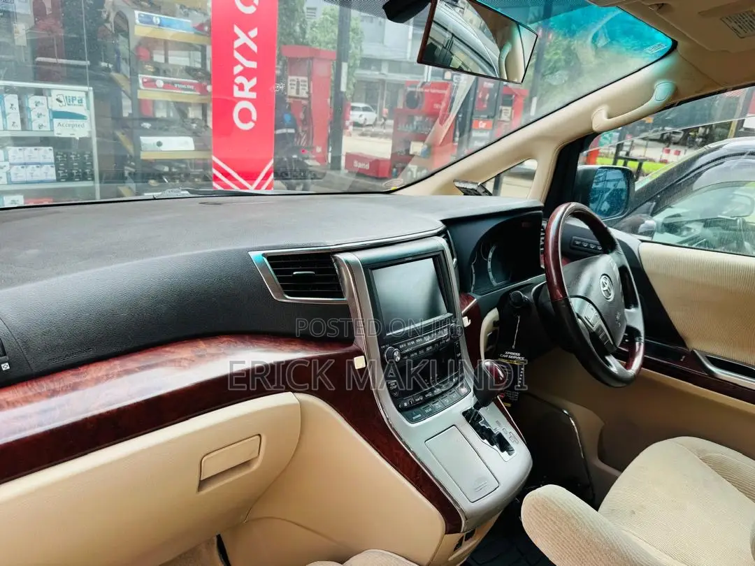 Toyota Alphard 2010 White