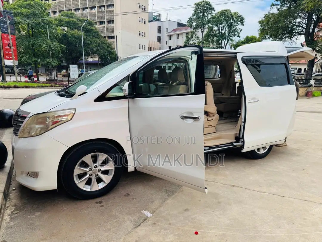 Toyota Alphard 2010 White