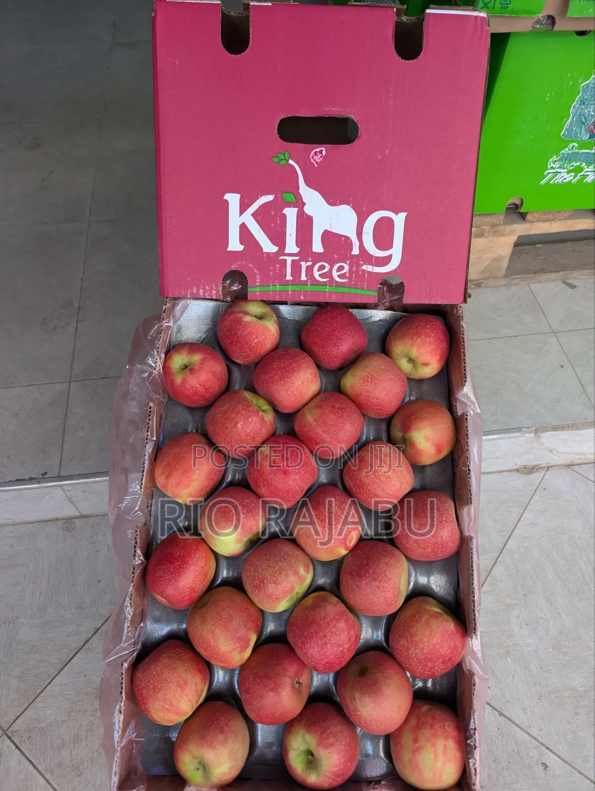 Matunda Fresh: Red Green Apples Na Zabibu