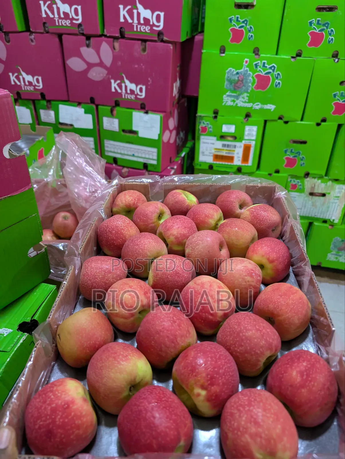 Matunda Fresh: Red Green Apples Na Zabibu