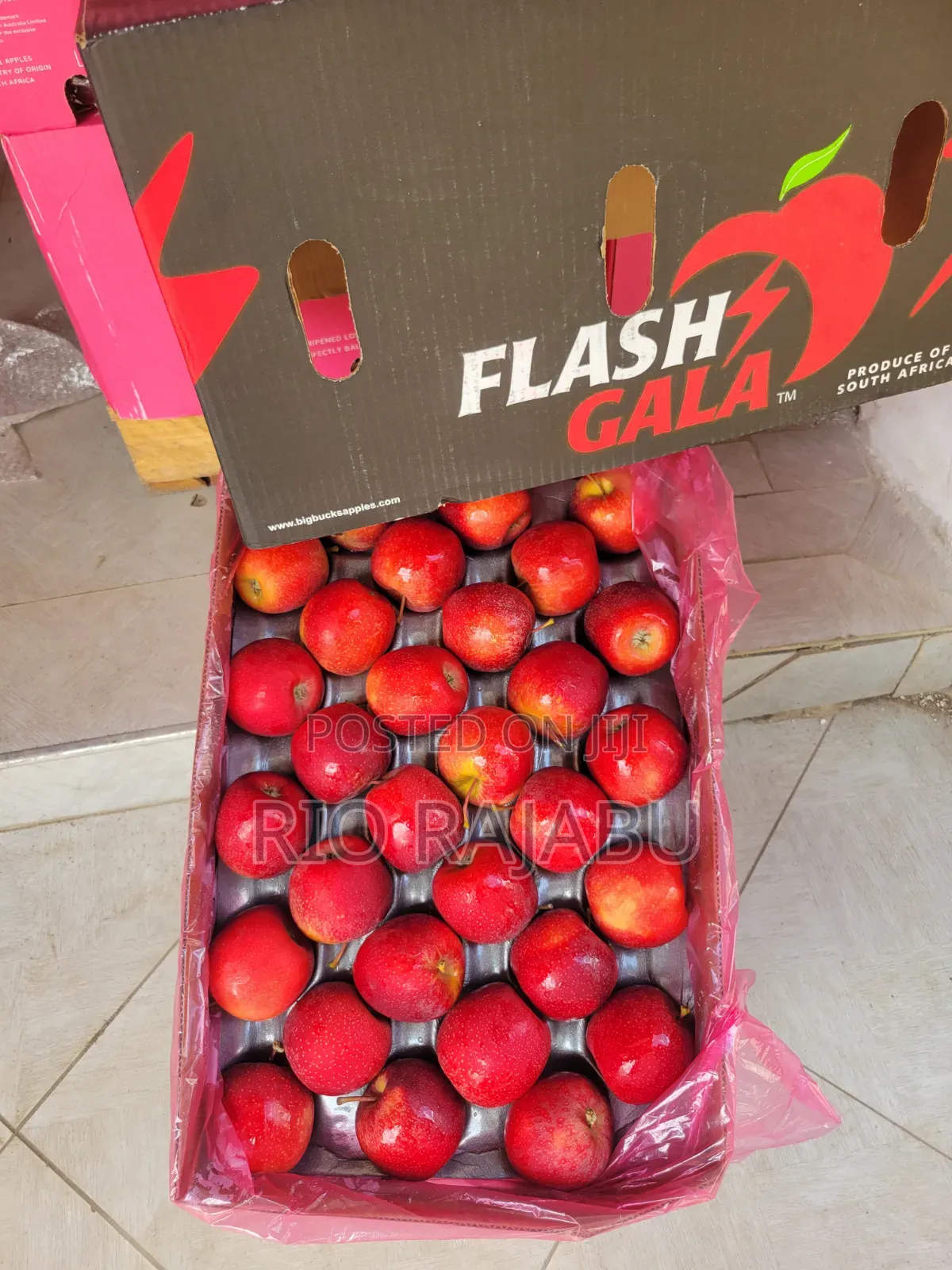 Matunda Fresh: Red Green Apples Na Zabibu