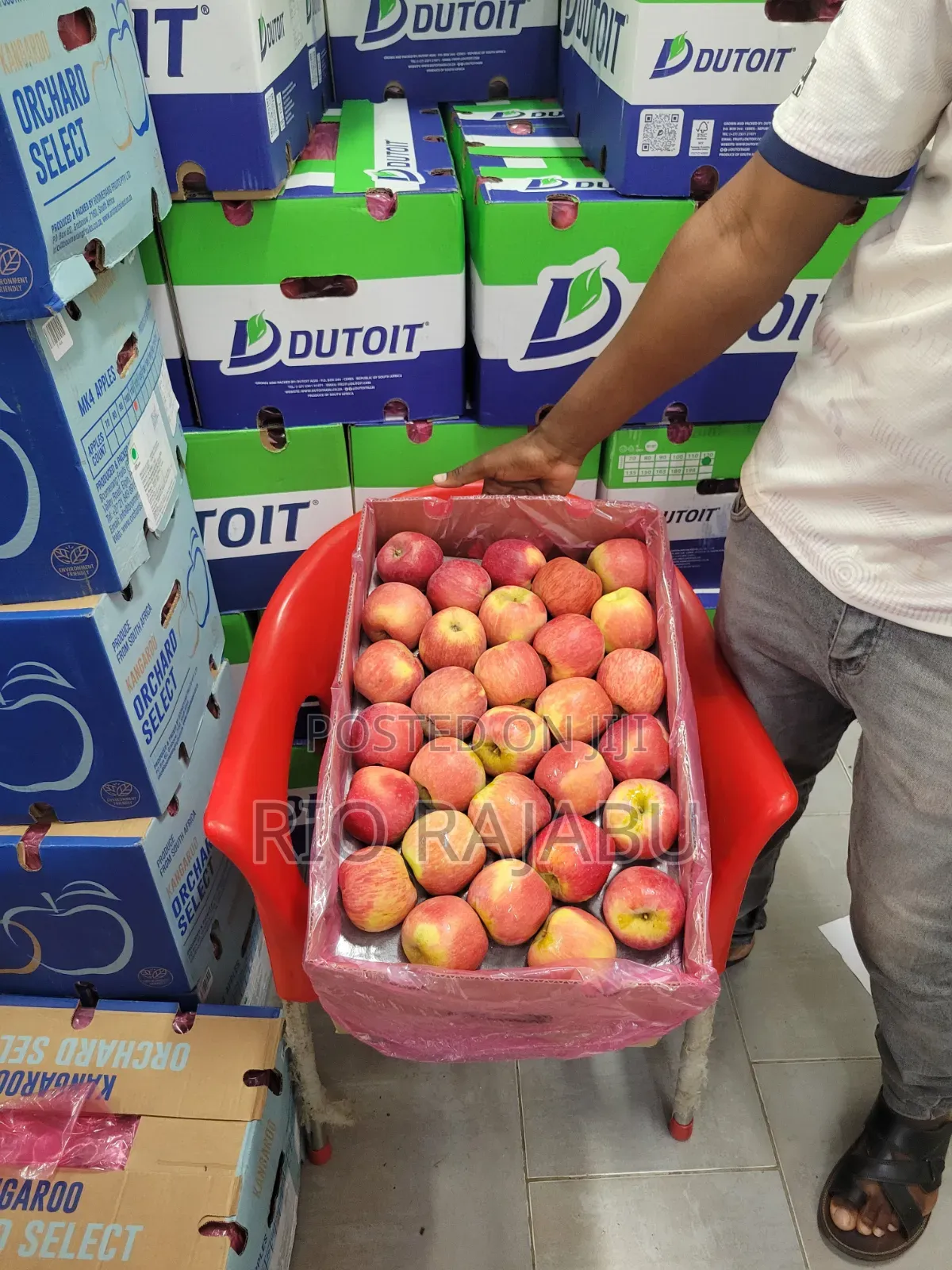Matunda Fresh: Red Green Apples Na Zabibu