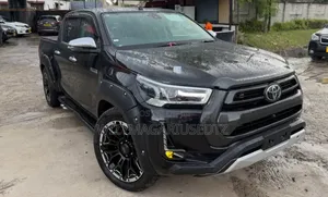 Toyota Hilux 2.4 Diesel 2020 Matt Black