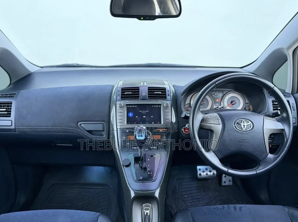 Toyota Blade 2009 White