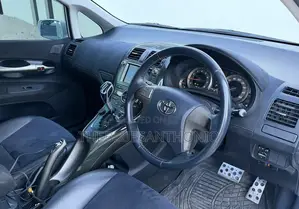Toyota Blade 2009 White