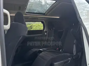 Toyota Alphard 2.4 Petrol AWD 2009 White