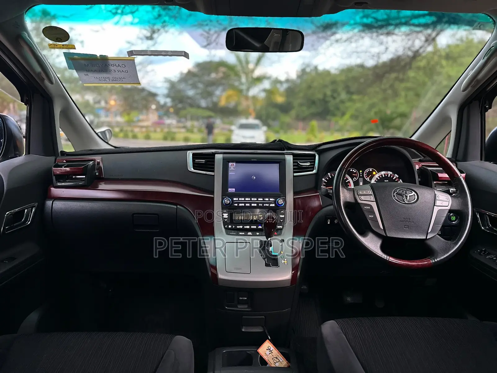 Toyota Alphard 2.4 Petrol AWD 2009 White