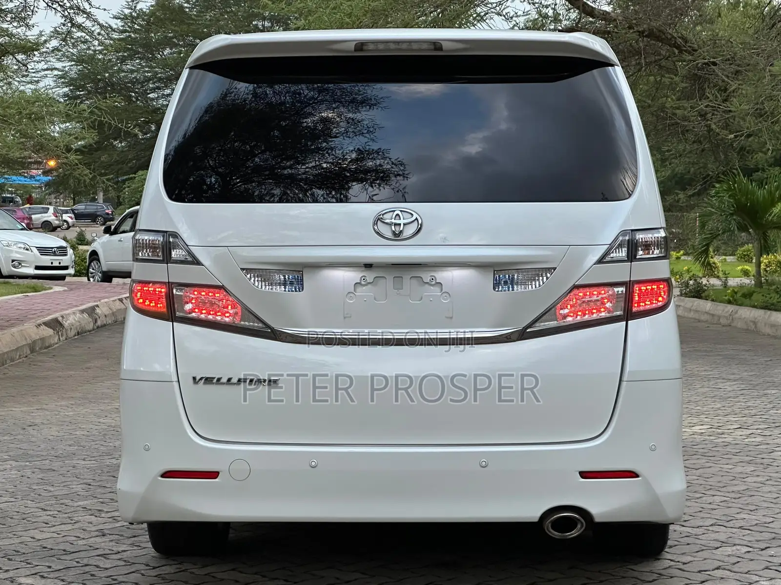 Toyota Alphard 2.4 Petrol AWD 2009 White