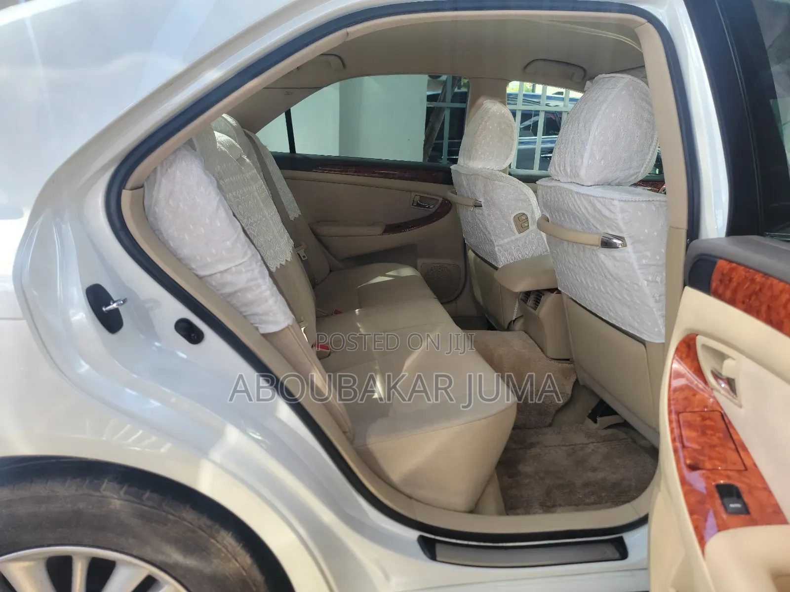 Toyota Crown 2004 White