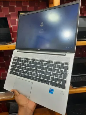 Laptop HP ProBook 450 G8 16GB Intel Core i7 SSD 512GB