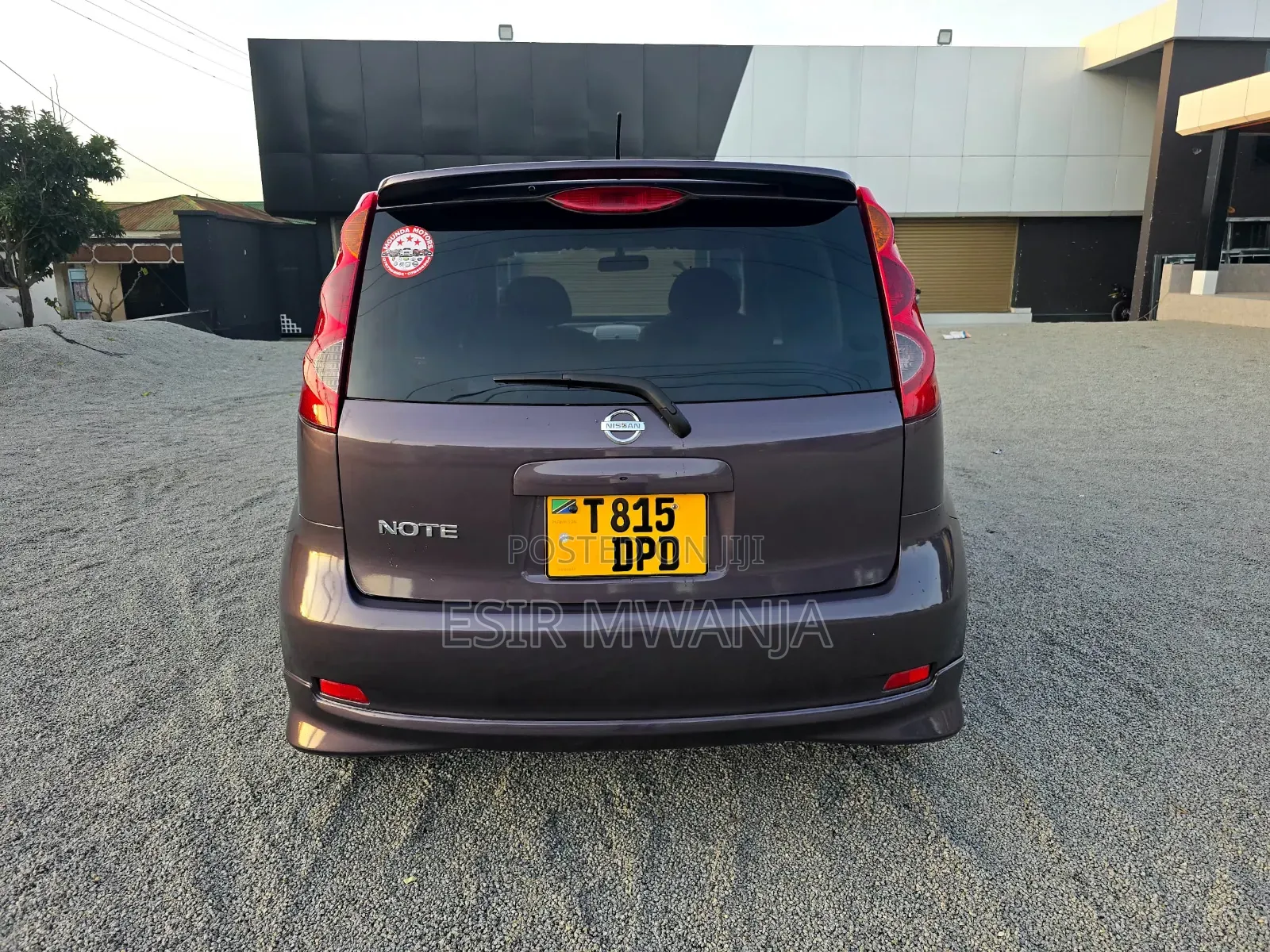 Nissan Note 2013 Maroon