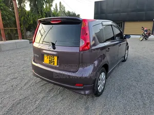 Nissan Note 2013 Maroon