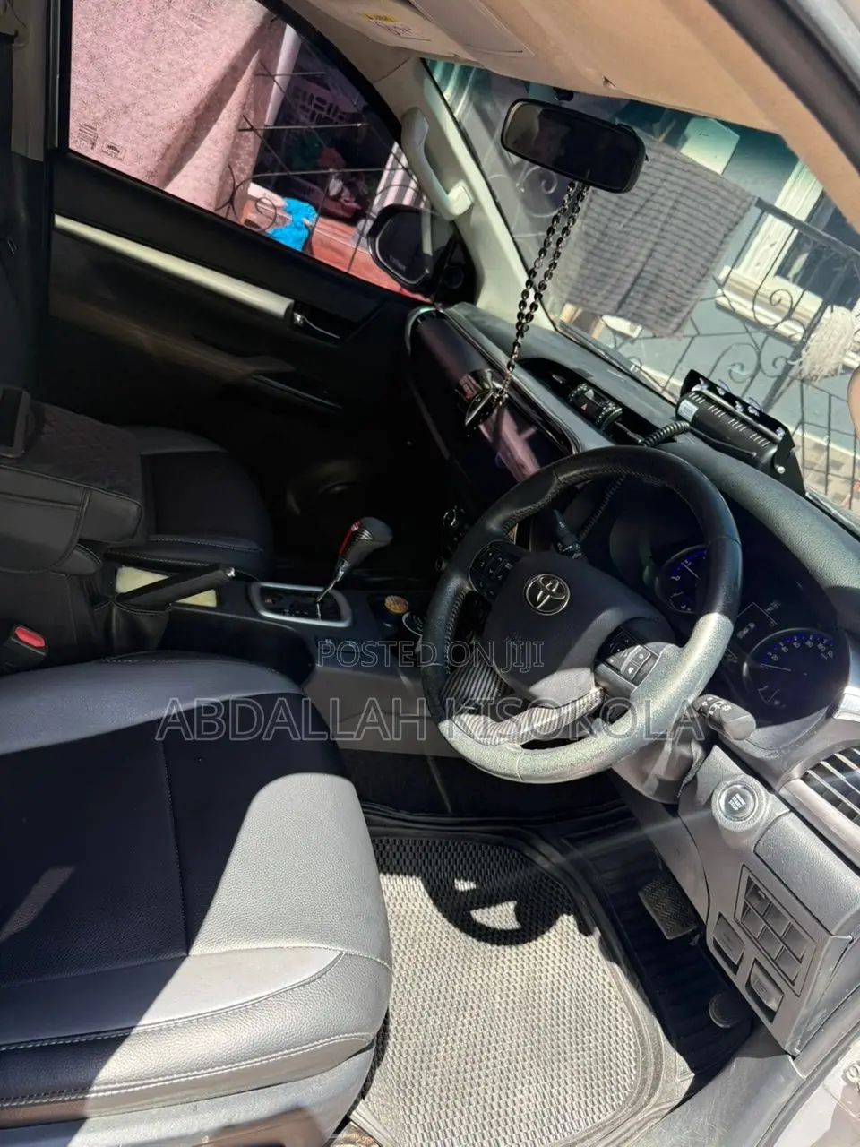 Toyota Hilux 2015 Silver