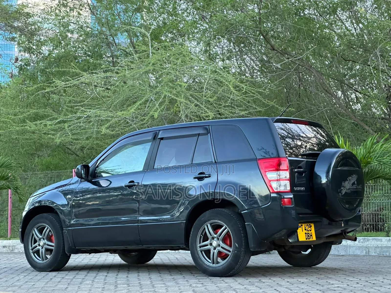 Suzuki Escudo 2009 Black