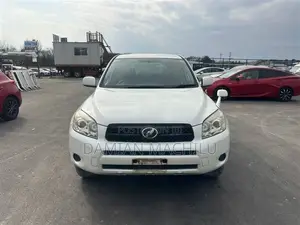 Toyota RAV4 2007 White