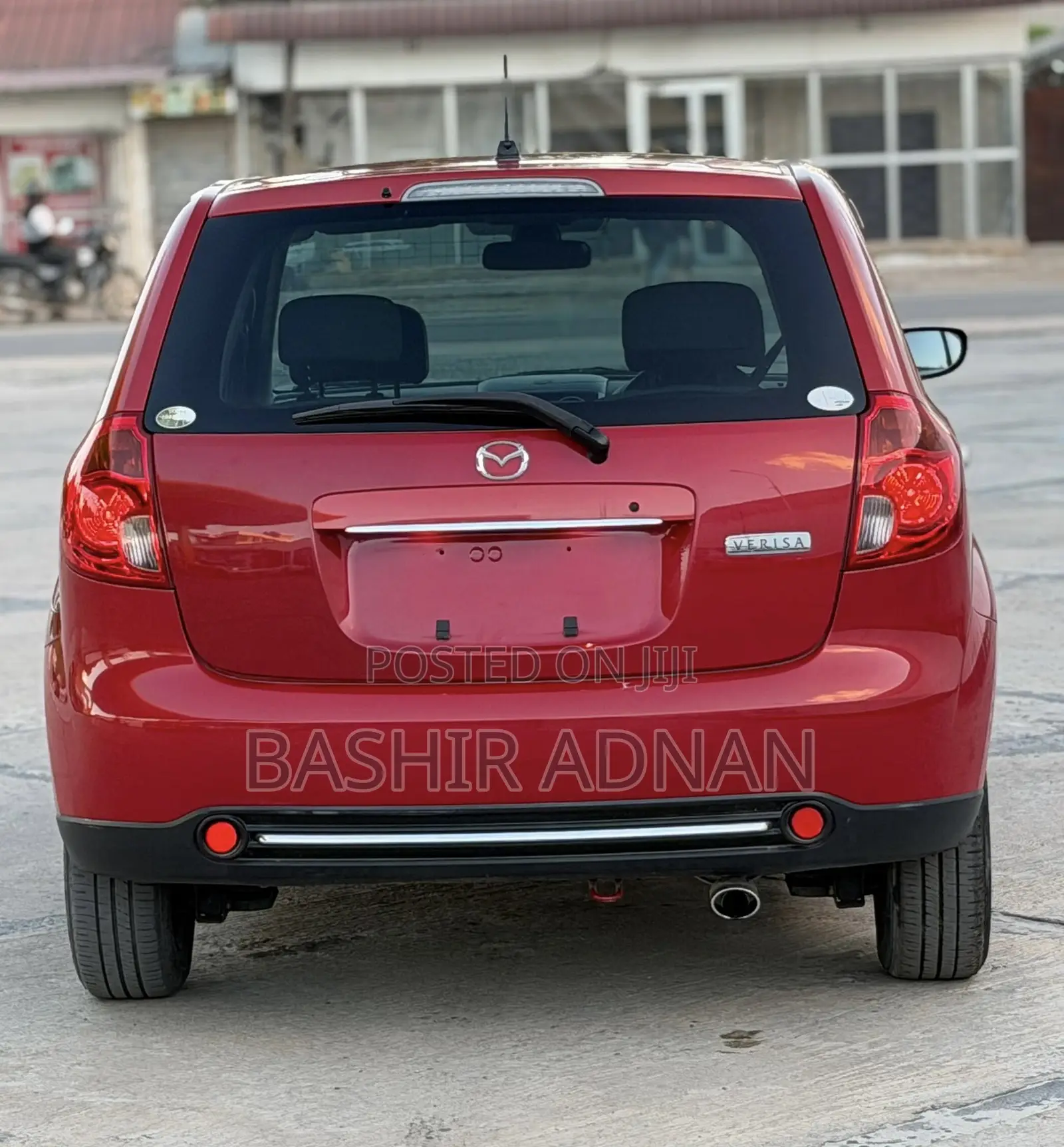 Mazda Verisa 2011 Red