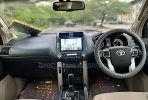 Toyota Land Cruiser Prado 2011 Beige