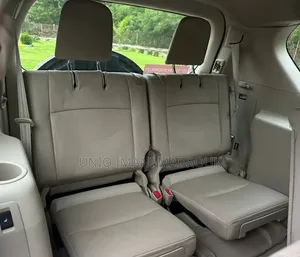 Toyota Land Cruiser Prado 2011 Beige