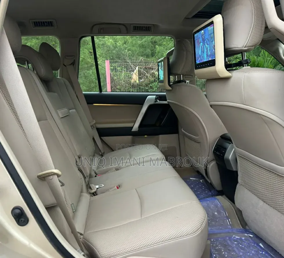 Toyota Land Cruiser Prado 2011 Beige