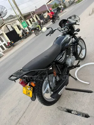 Bajaj Boxer 125 2025 Black