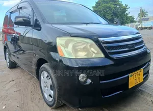Toyota Noah 2006 Black