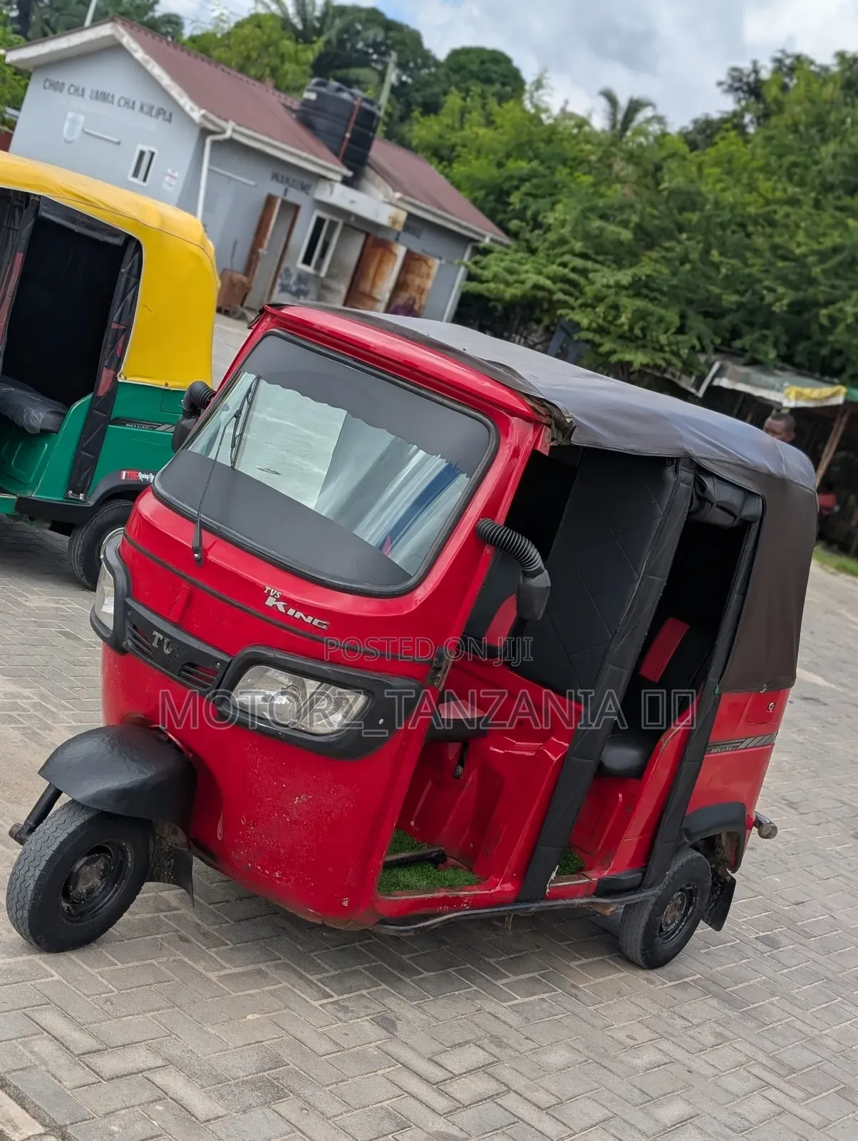 TVS King Deluxe Plus iTouch Start 2022 Red