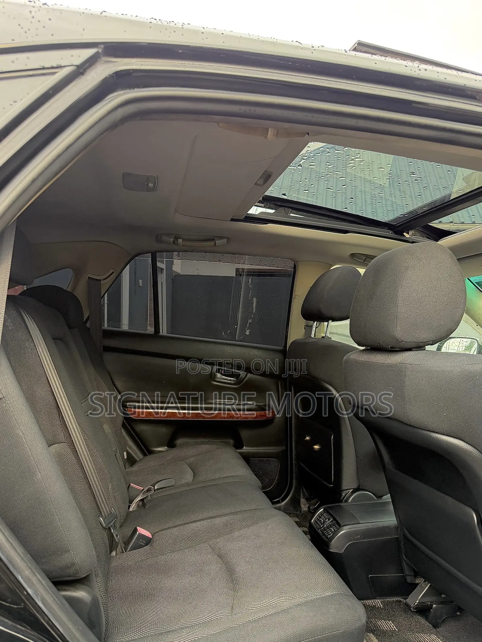 Toyota Harrier 2.4 2006 Black
