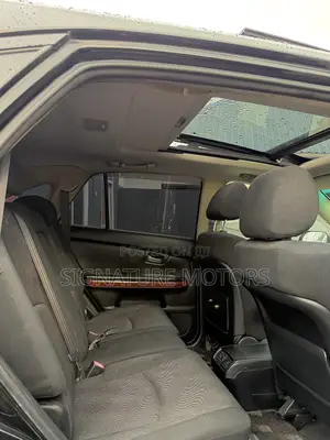 Toyota Harrier 2.4 2006 Black