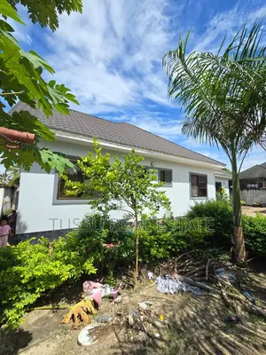3bdrm House in Mboma Rd,Near Jambo, Kinondoni for sale
