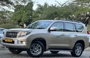 Toyota Land Cruiser Prado 3.0 TD 2011 Beige