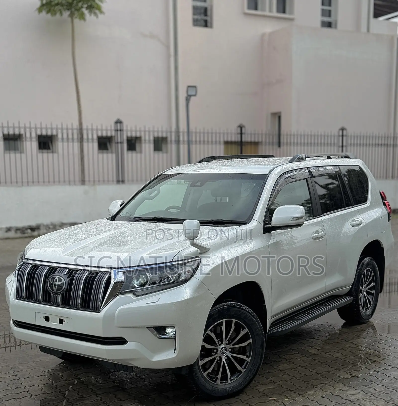 Toyota Land Cruiser Prado 2.8 2021 White