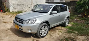 Toyota RAV4 2010 Silver