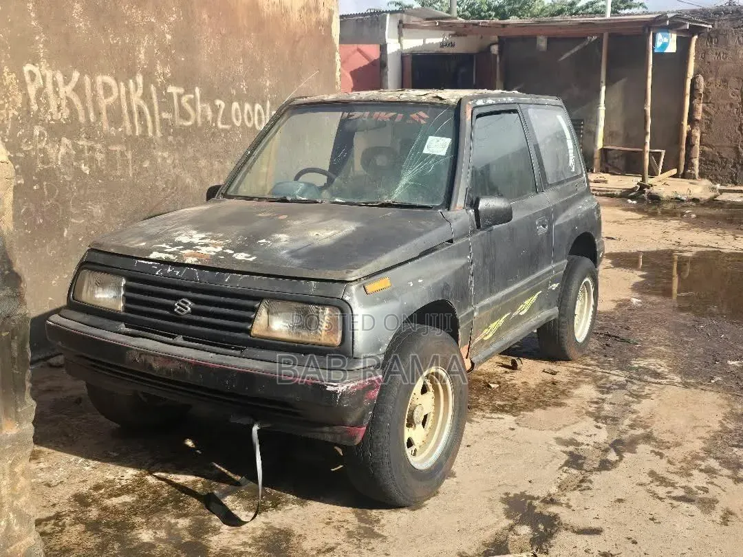 Suzuki Escudo 1991 Purple