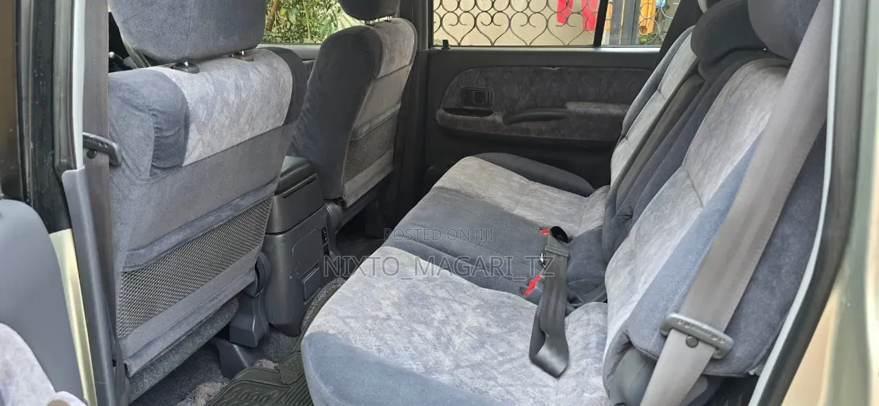 Toyota Land Cruiser Prado 2006 Silver