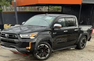 Toyota Hilux 2.4 Diesel 2020 Black