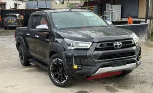 Toyota Hilux 2.4 Diesel 2020 Black