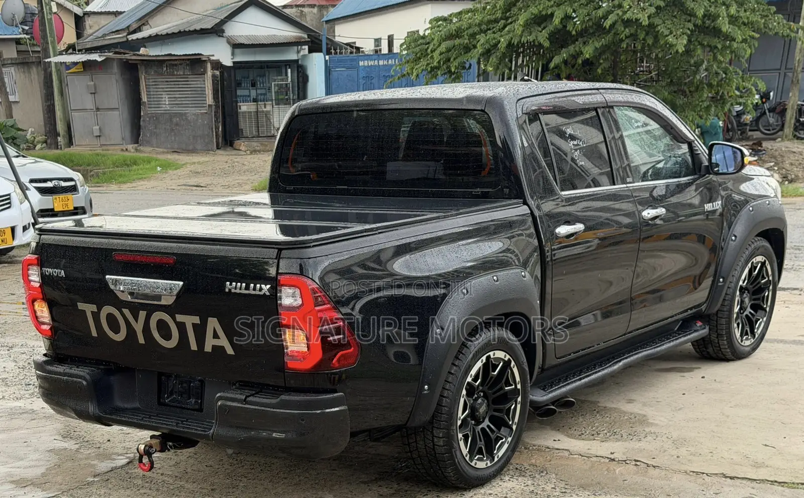 Toyota Hilux 2.4 Diesel 2020 Black