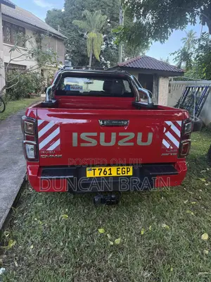Isuzu D-MAX 2023 Red